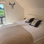 Haus St Peter , Midden In Meren Gebied Karinthie בית נופש