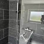 בית נופש Haus St Peter , Midden In Meren Gebied Karinthie