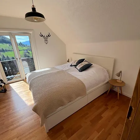 Haus St Peter , Midden In Meren Gebied Van Karinthie * Radenthein