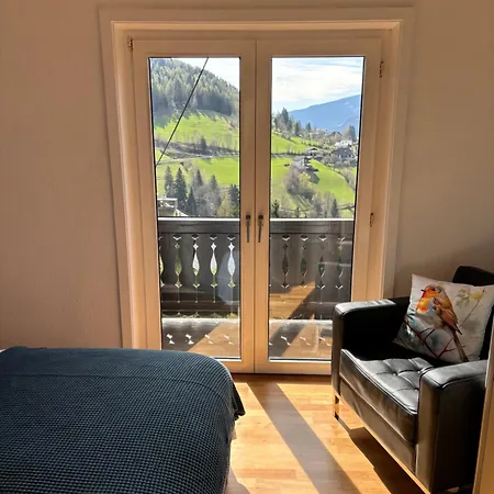 Haus St Peter , Midden In Meren Gebied Van Karinthie *
