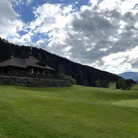 Dom wakacyjny Haus St Peter , Midden In Meren Gebied Karinthie *