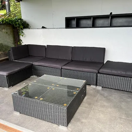 Dom wakacyjny Haus St Peter , Midden In Meren Gebied Karinthie *